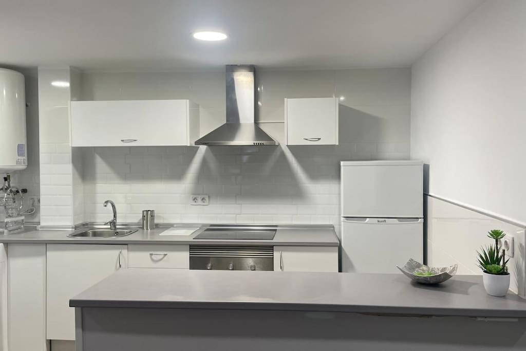 Apartamento Moderno Y Coqueto En Playa San Juan Alicante Bagian luar foto